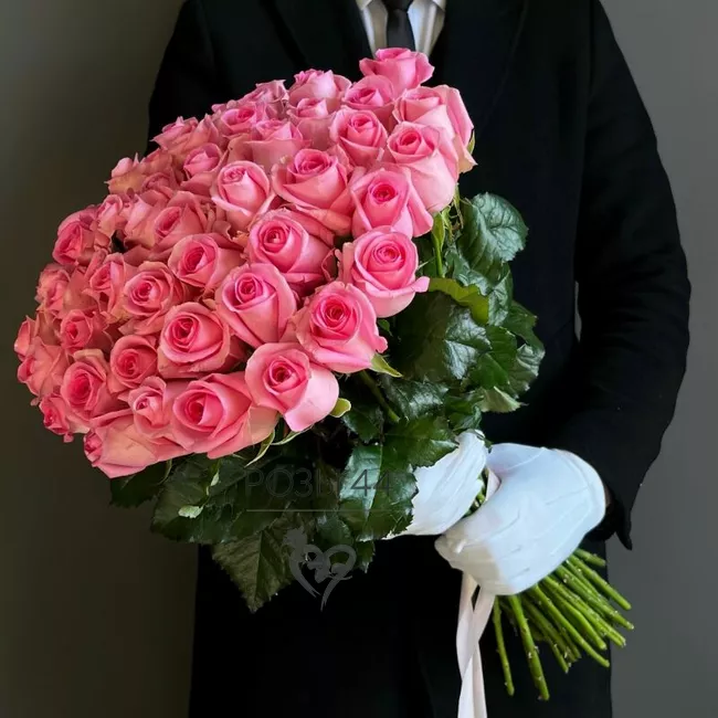 Букет из 51 розы &laquo;Лаконичность&raquo;