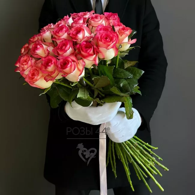 Букет 31 розы &laquo;Комплимент для самой&raquo;