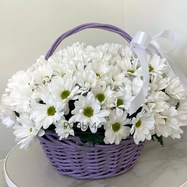 Композиция в корзине &laquo;Нежный вхмах&raquo;