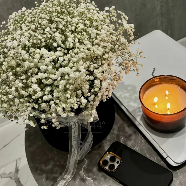 Композиция из гипсофилы &laquo;Рейв&raquo;