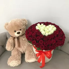 Букет &laquo;Сердце&raquo; от интернет-магазина «Розы 44» в Костроме