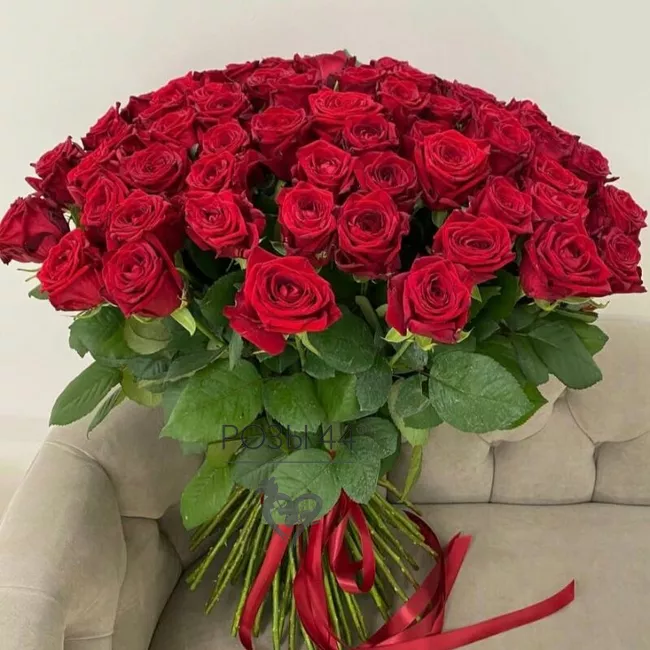 Букет из 101 розы &laquo;Комплимент от всей души&raquo;
