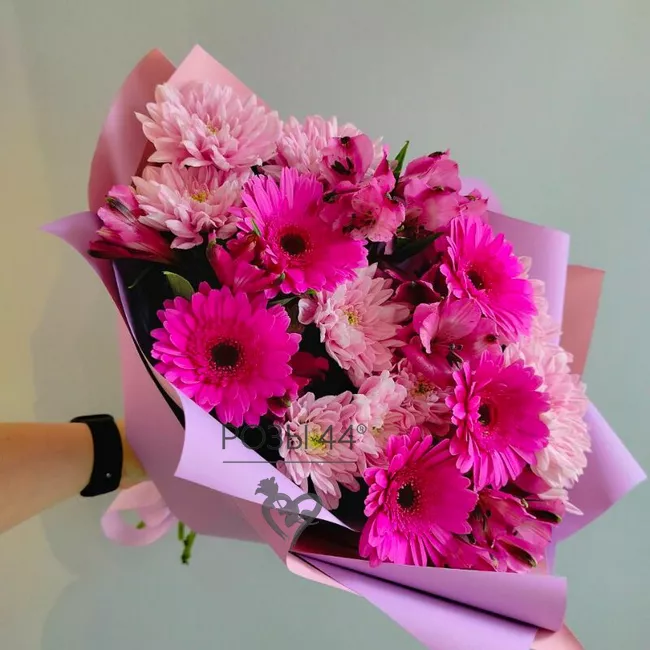 Сборный букет &laquo;Барби микс&raquo;