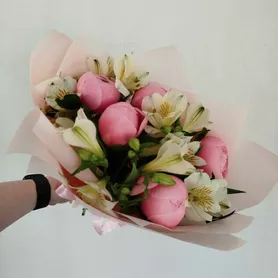 Букет &laquo;Кружево&raquo; от интернет-магазина «Розы 44» в Костроме