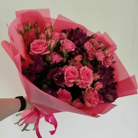 Букет &laquo;Ягодный сорбет&raquo; от интернет-магазина «Розы 44» в Костроме