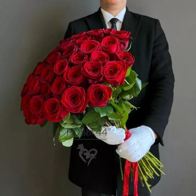 Букет из 51 красной розы &laquo;Вдохновение&raquo;