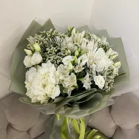 Незнакомка от интернет-магазина «Розы 44» в Костроме