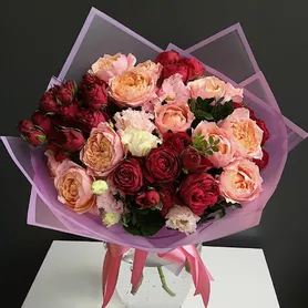 Яркие лучи от интернет-магазина «Розы 44» в Костроме